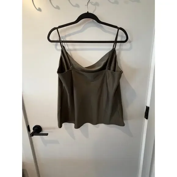 Banana Republic Silk Green Cowl Neck Tank Top Size Large Adjustable Straps - Picture 4 of 4